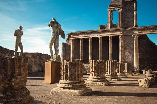 Round-Trip Shuttle Transfer from Naples to Pompeii - Communication: WhatsApp style updates are a lifesaver