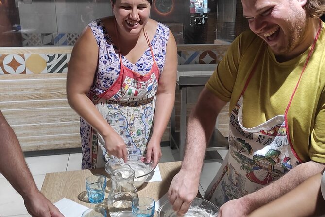 Semi-Private Pizza Making Experience in Naples with Drink - What You Actually Get to Eat (and Drink)