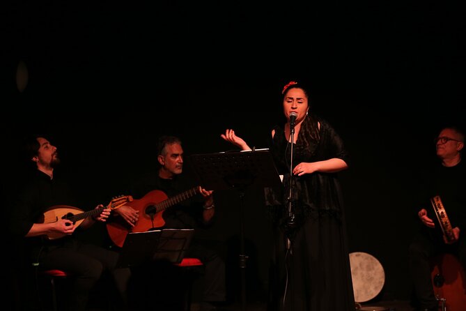 Show Songs Music and Neapolitan Dances with Tasting - Practical tips that make the night smoother