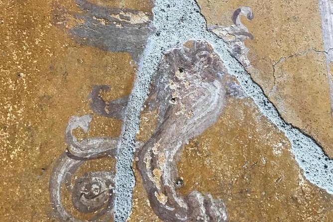 Skip-the-Line Pompeii Archaeological Site with Private Guide - Skip-the-line Pompeii: why it changes the whole day
