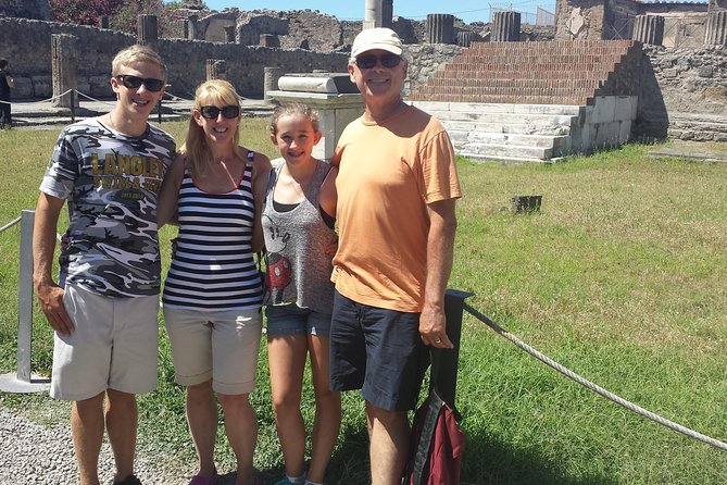 Skip the Line Pompeii Tour For Kids and Families w Special Guide - Meeting at Hotel Vittoria and starting on a timed plan