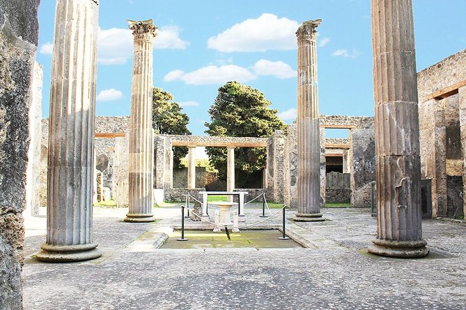 Skip the Line Tour of Pompeii for Kids & Families - The guide factor: kid-friendly pacing that doesn’t talk down