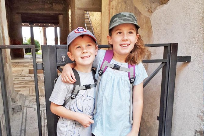 Skip the Line Tour of Pompeii for Kids & Families - Pompeii’s 79 AD story: Vesuvius explained for kids