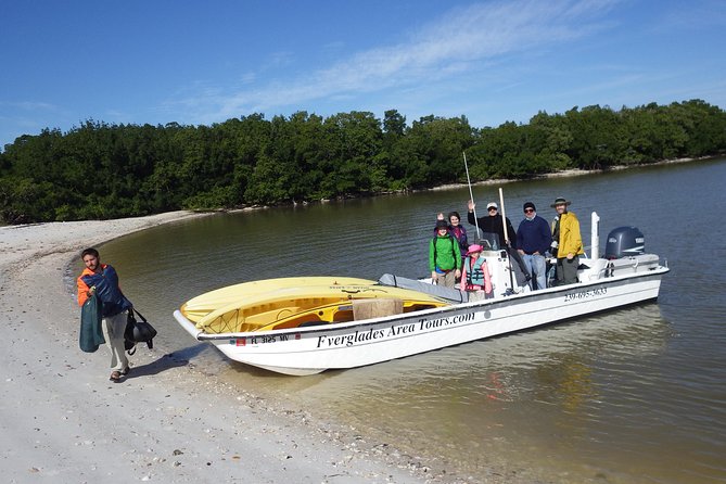 Small Group Boat, Kayak and Walking Guided Eco Tour Everglades - Returning by kayak and finishing with the boat ride home
