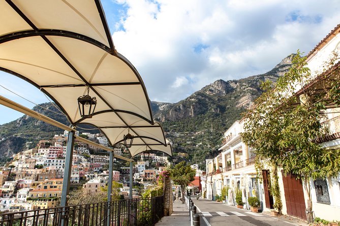 Sorrento and Amalfi Coast Small Group Day Trip from Naples - Positano Stop: The Right-Side Seat Tip and One-Hour Reality