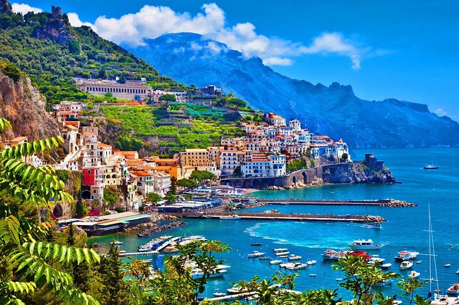 Sorrento, Positano, Amalfi and Ravello from Naples - Low Cost - Ravello as an optional add-on: 45 minutes of local charm