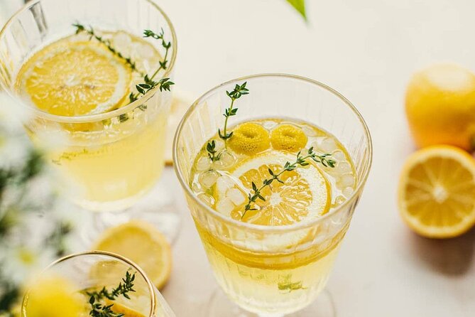 Sorrento Tour with Limoncello tasting from Naples - Meta lemon-country break: production viewing and an aperitif moment