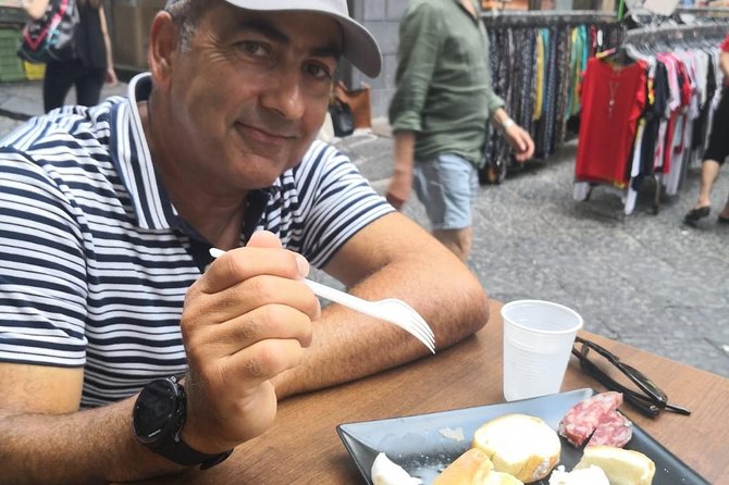 Street food in Naples with 6 Stops and Limoncello - Stop 4: Le Delizie del Grano polpetta al ragù (juicy meatball, tomato depth)