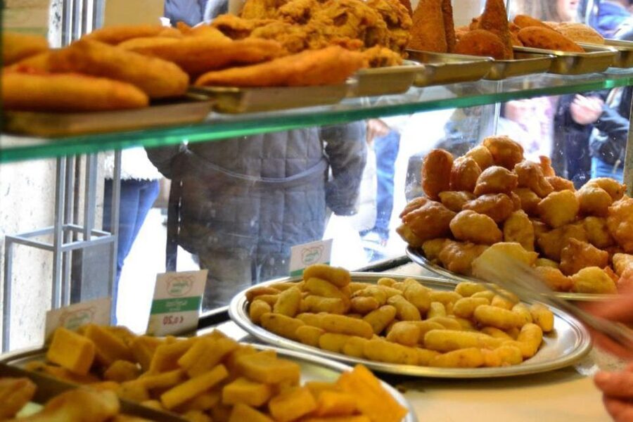 Street food tour: the Neapolitan culinary art - Key points I’d mark on your Naples map