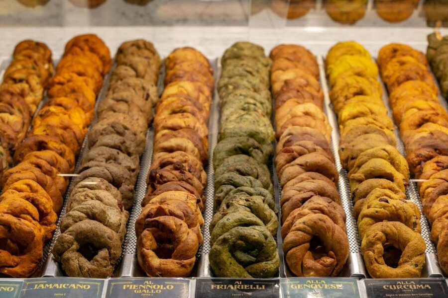 Street food tour: the Neapolitan culinary art - Naples Food Is the City’s Daily Language