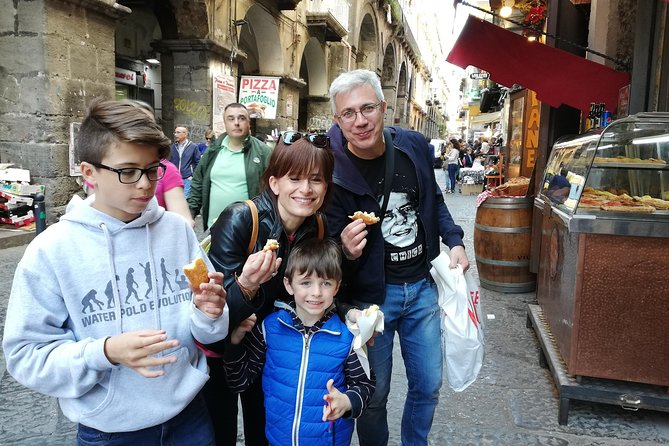 Tasty Naples Street Food Tour of MustEat Gourmet Specialties and MustSee Sites - Stop 4: Via San Gregorio Armeno and the pizza fritta highlight