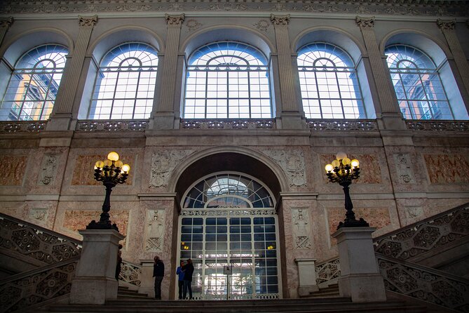 The Greatest Walking Tour of Naples: 4h with an Expert Guide - Galleria Umberto I and Teatro di San Carlo: Naples turns theatrical