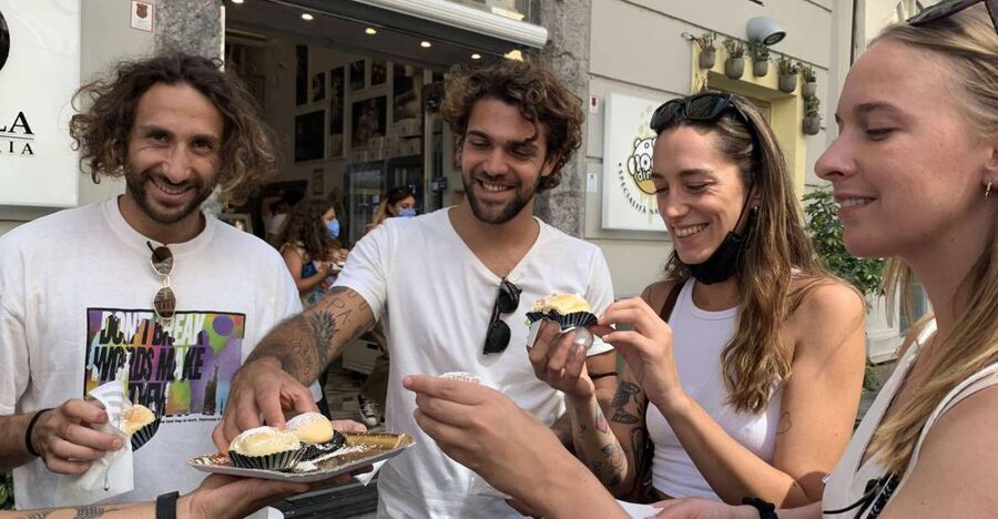 The Original Street Food & Market Tour of Naples - Meeting at Piazza Dante: The Easy Start and the Small-Group Feel
