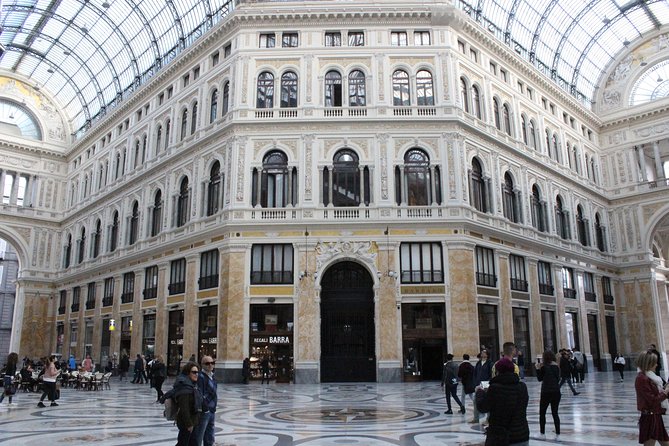 The Origins Of Naples. Unique private tour of the monumental area - Galleria Umberto I Stop: How to Get More Out of 30 Minutes
