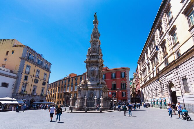 The Perfect Private Walking Tour of Naples with Exclusive Guide - Piazza Trieste e Trento and Fontana del Carciofo: The Local Rhythm Stops