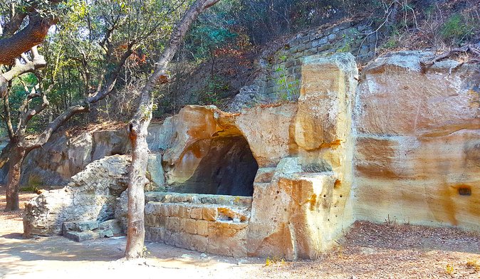 The Phlegrean Fields Discover the ruins of Baia, Cuma and Pozzuoli - Price and what you’re actually paying for (and what you’re not)