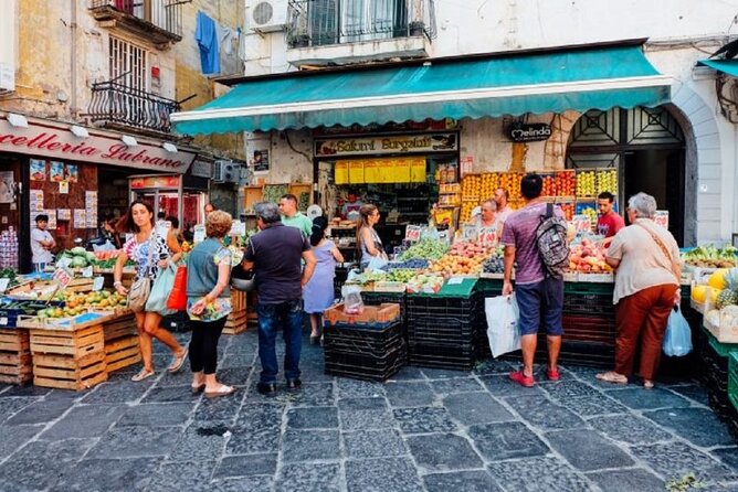 The Spanish Quarters, Street Art and Local Market Tour in Naples - Pacing and time on the ground: 2 hours that actually fits a day plan