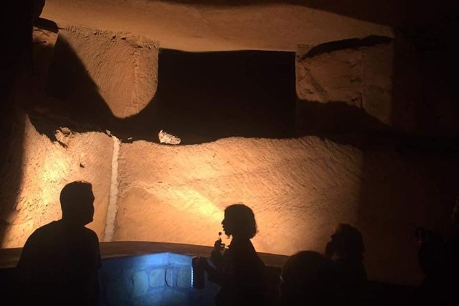 Tour of the Greek-roman Naples with an archaeologist - Basilica di Santa Maria Maggiore alla Pietrasanta and the ancient aqueduct