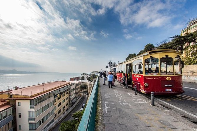 Tramvia Napoli: Easy Drop-On Drop-Off Tour to Explore Naples - The onboard guide and phone audio setup