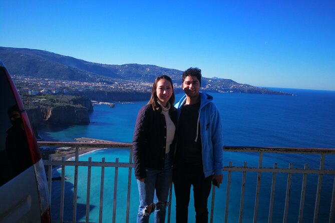 Transfer also for disabled Naples / Sorrento / Amalfi Coast - A private Naples–Sorrento–Amalfi transfer that solves the messy parts