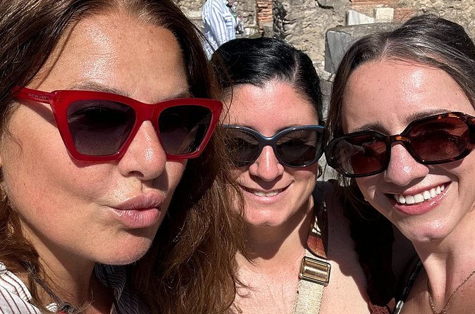 Transfer from Naples to Pompeii or Vice Versa - Who should book this private Naples transfer?