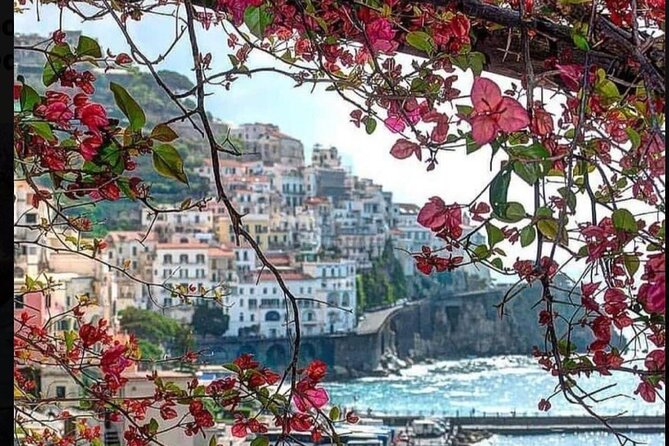 Transfer from Naples to Positano with a stop at Pompeii or Positano to Naples - Naples to Positano vs Positano to Naples: same concept, different timing vibes