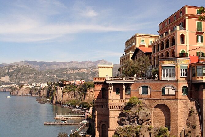 Transfer from Naples to Sorrento with stop at Pompeii - Pompeii ticket and guide: what’s included, what isn’t