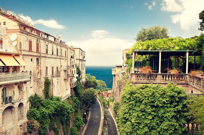 Transfers from Naples to Sorrento Positano Amalfi Ravello Maiori - Price and value: what $96.02 per person buys you