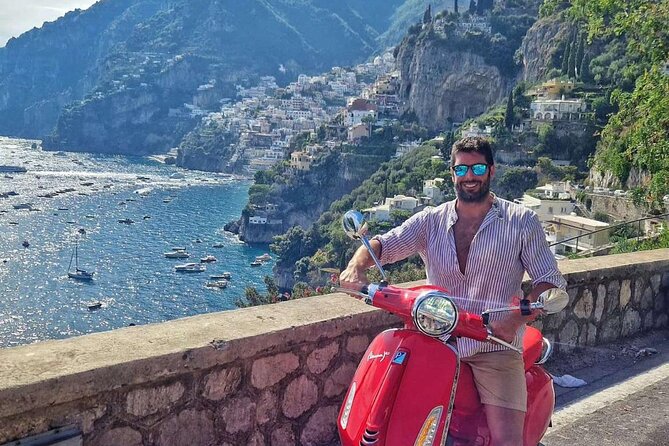 Vespa Naples rental - What you get in the rental package (and why it matters)