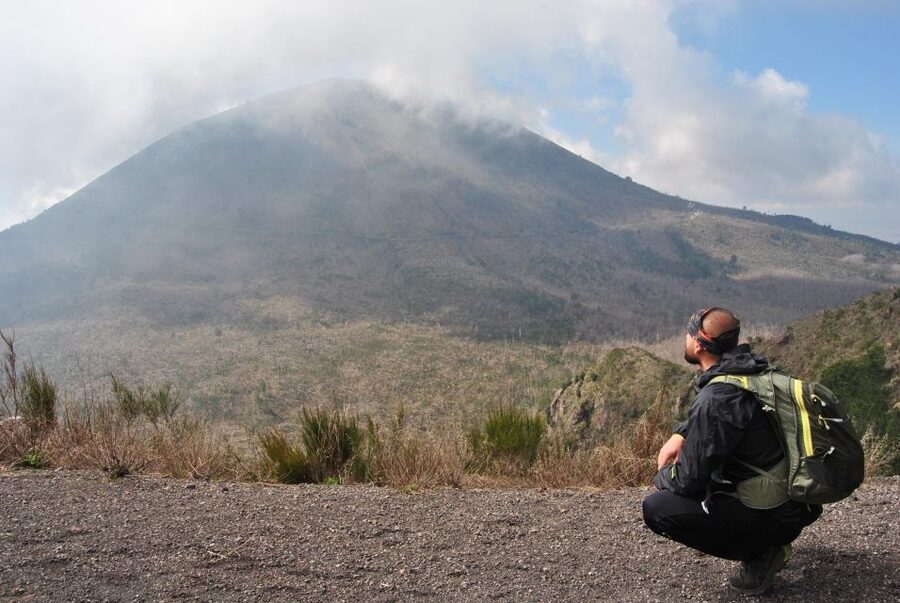Vesuvio: 3h trekking tour with volcanological guide - Price and value: what $339.86 per group really means