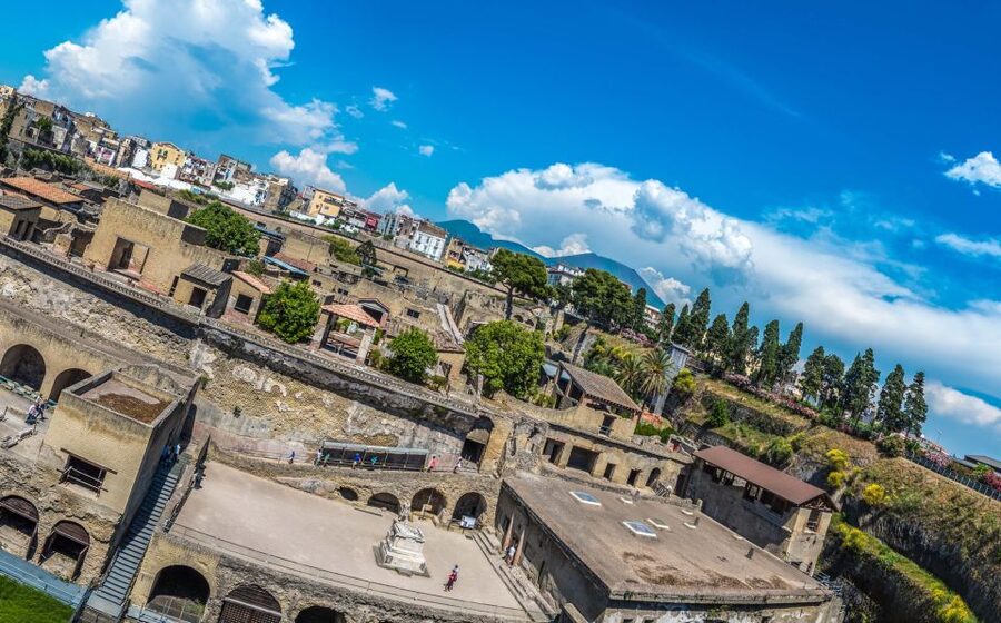 Vesuvius and Herculaneum from Naples - Pace, comfort, and group practicality on a 6.5-hour day