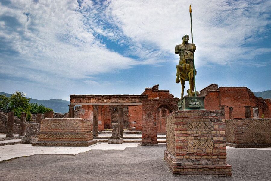 Vesuvius and Pompeii Transfer + Entrance for the Vesuvio - Price and value: what $59 really buys (and what costs extra)