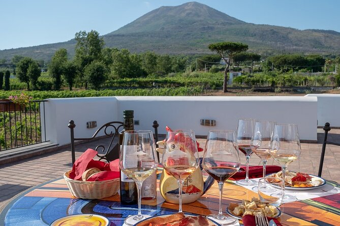 Vesuvius Wine Tasting Experience with Lunch Included - Snacks and sweet pairings: pastiera plus a spirit-style finish