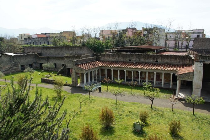 Ville di Stabiae (Transfer from Castellammare di stabia+guide) - Price and Value: Transfer, Guidance, and Free Villa Admission