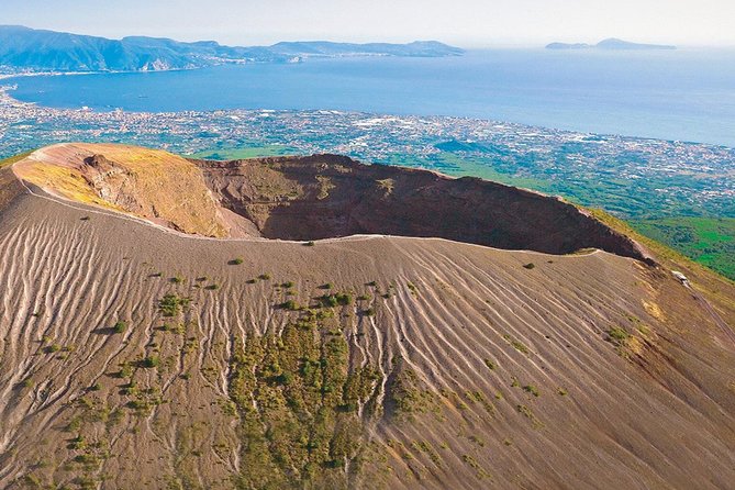 Vintage Van Experience: Tour and Transfer to Mt. Vesuvius - Comfort, pace, and the “classic van” expectation