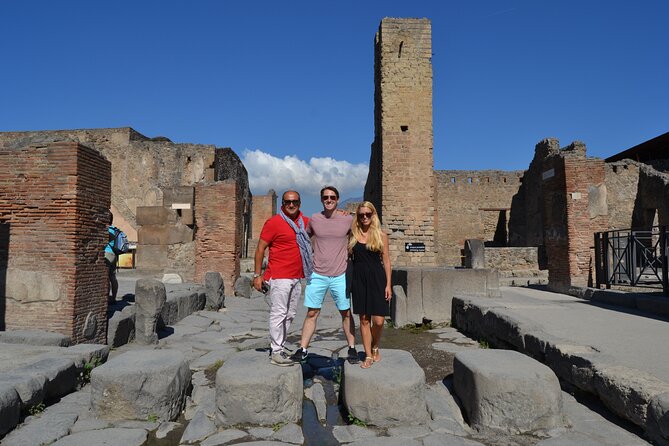 VIP Pompeii Tour including Newly Opened Houses With Archaeologist - Forum Time: How Roman Life Came Alive in the Main Square