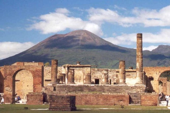Visit of the archaeological park of Pompeii - Who this Pompeii transfer is best for