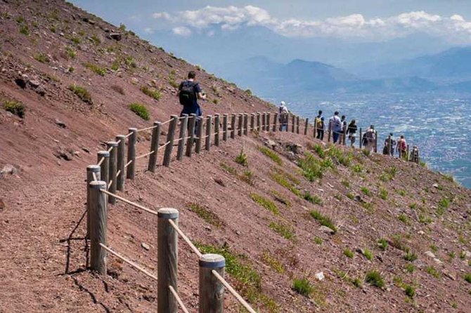 Volcano & Ruins: visit Mt. Vesuvius, Herculaneum and Pompeii tour - Price and value: what you’re paying for, and what’s extra