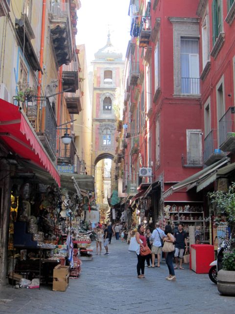 Walking-tour of Naples hystorical Centre - Santa Chiara and Piazza del Gesù Nuovo: Gothic Naples meets Jesuit swagger